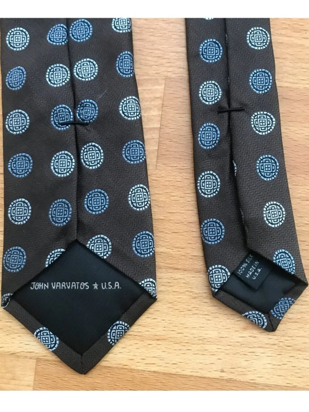 John Varvatos Silk Tie with Circular Geometric Print Medallion Motif